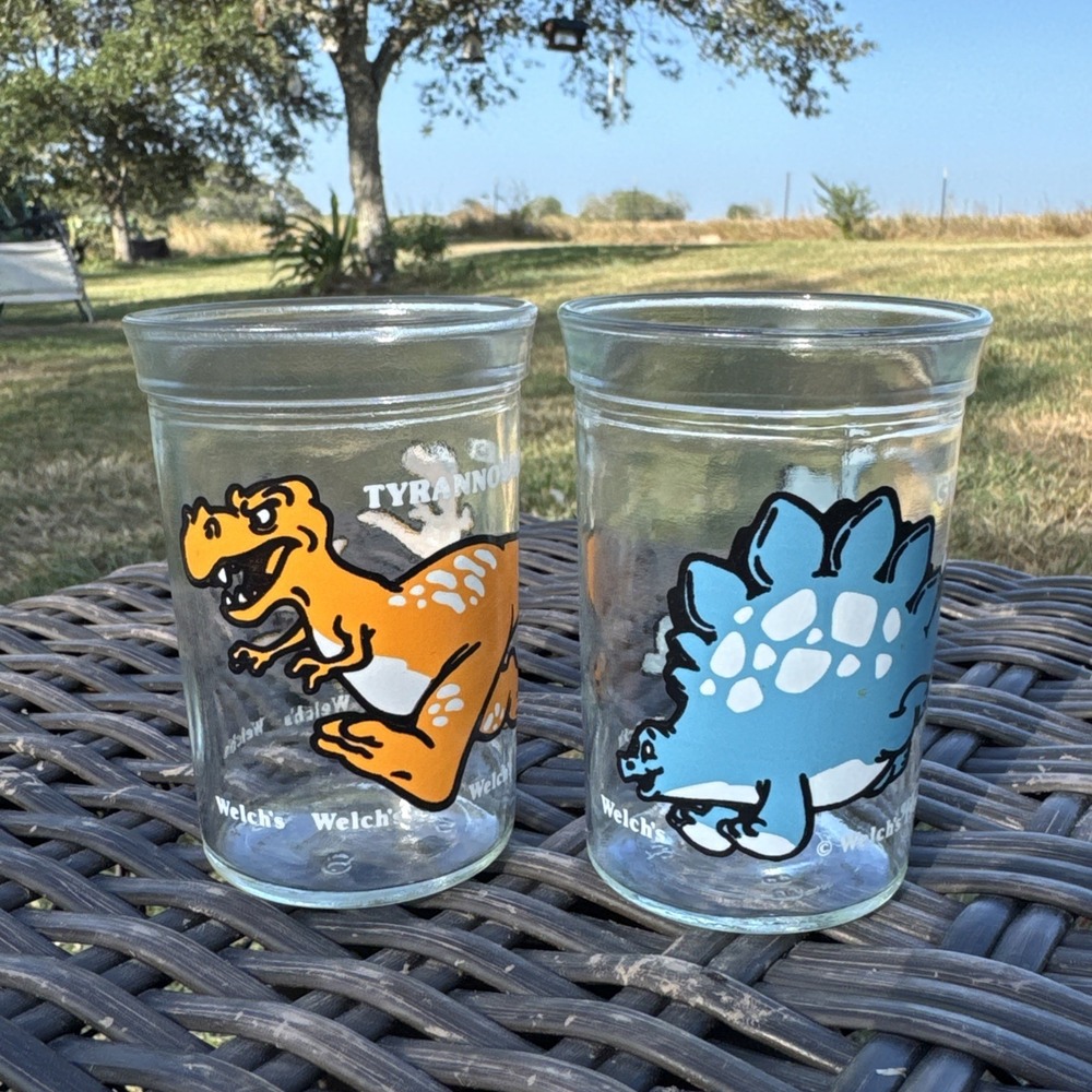 Set Of 2 Vtg Welch's Stegosaurus and Tyrannosaurus Dinosaur Jelly Jam Glass Jars
